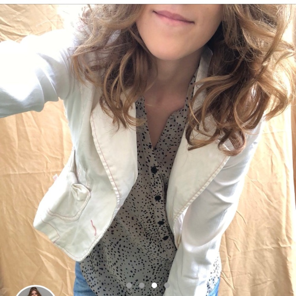 White denim jacket/blazer